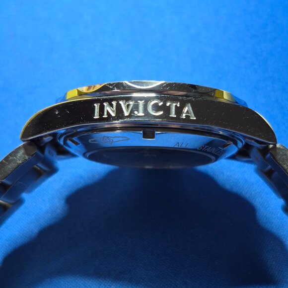 Invicta Dive Watch - Picture 4 of 6
